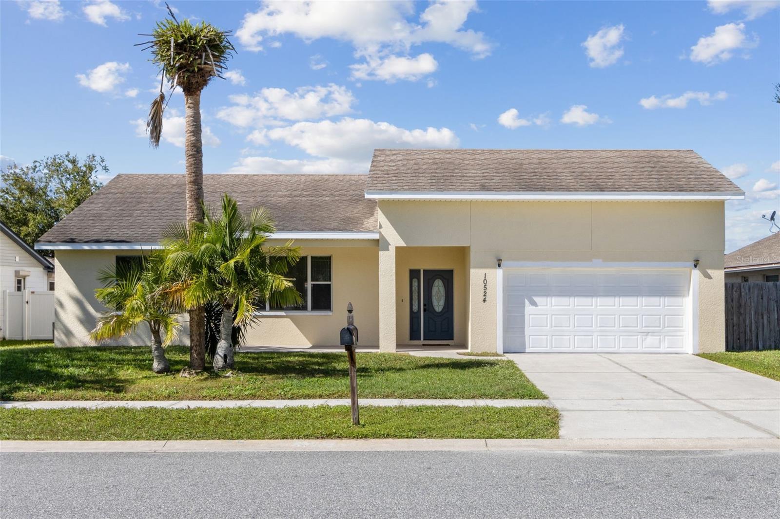 Image 2 of 26 For 10524 Ramblewood Road