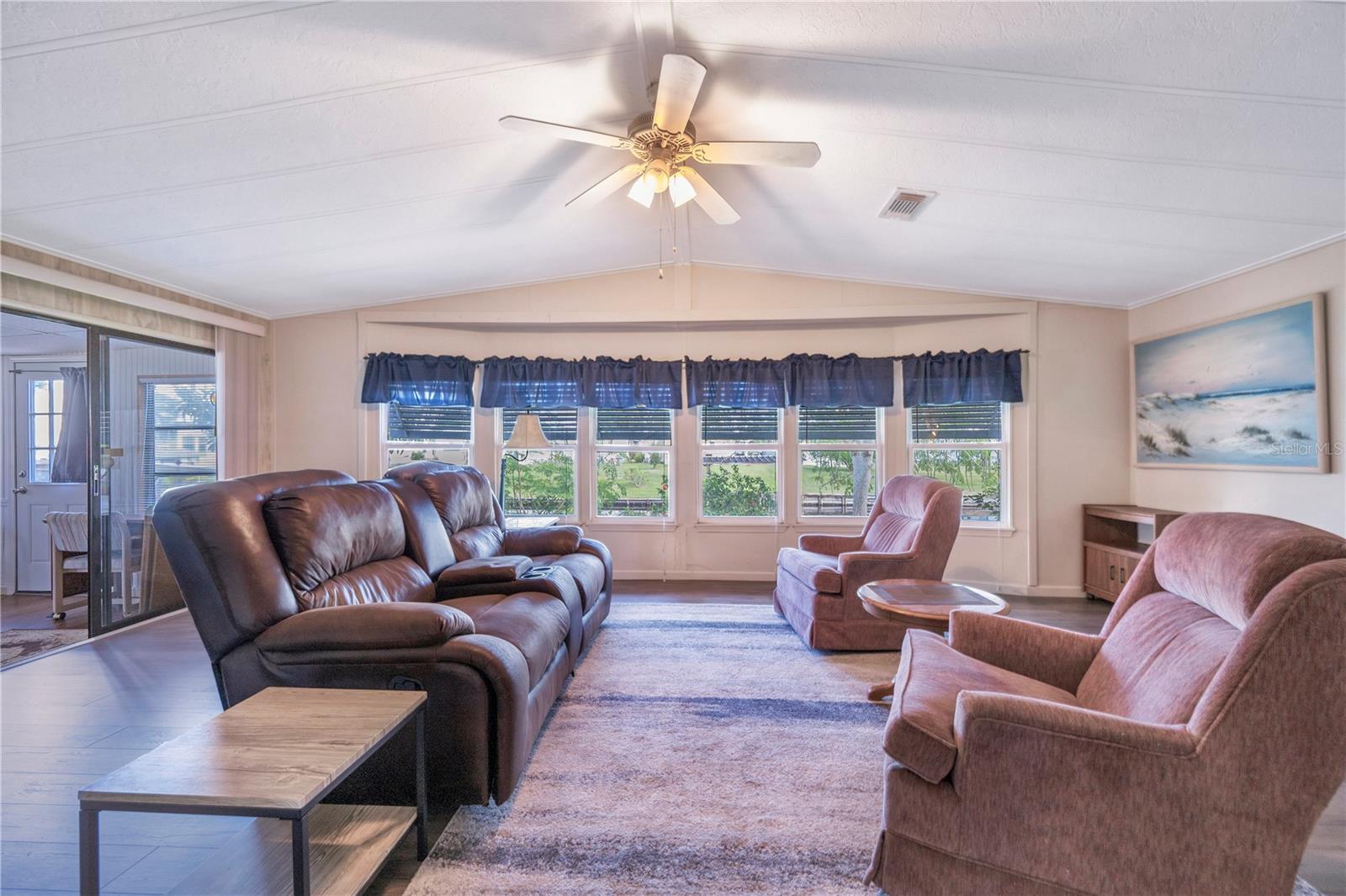 Image 3 of 34 For 119 Jana Circle