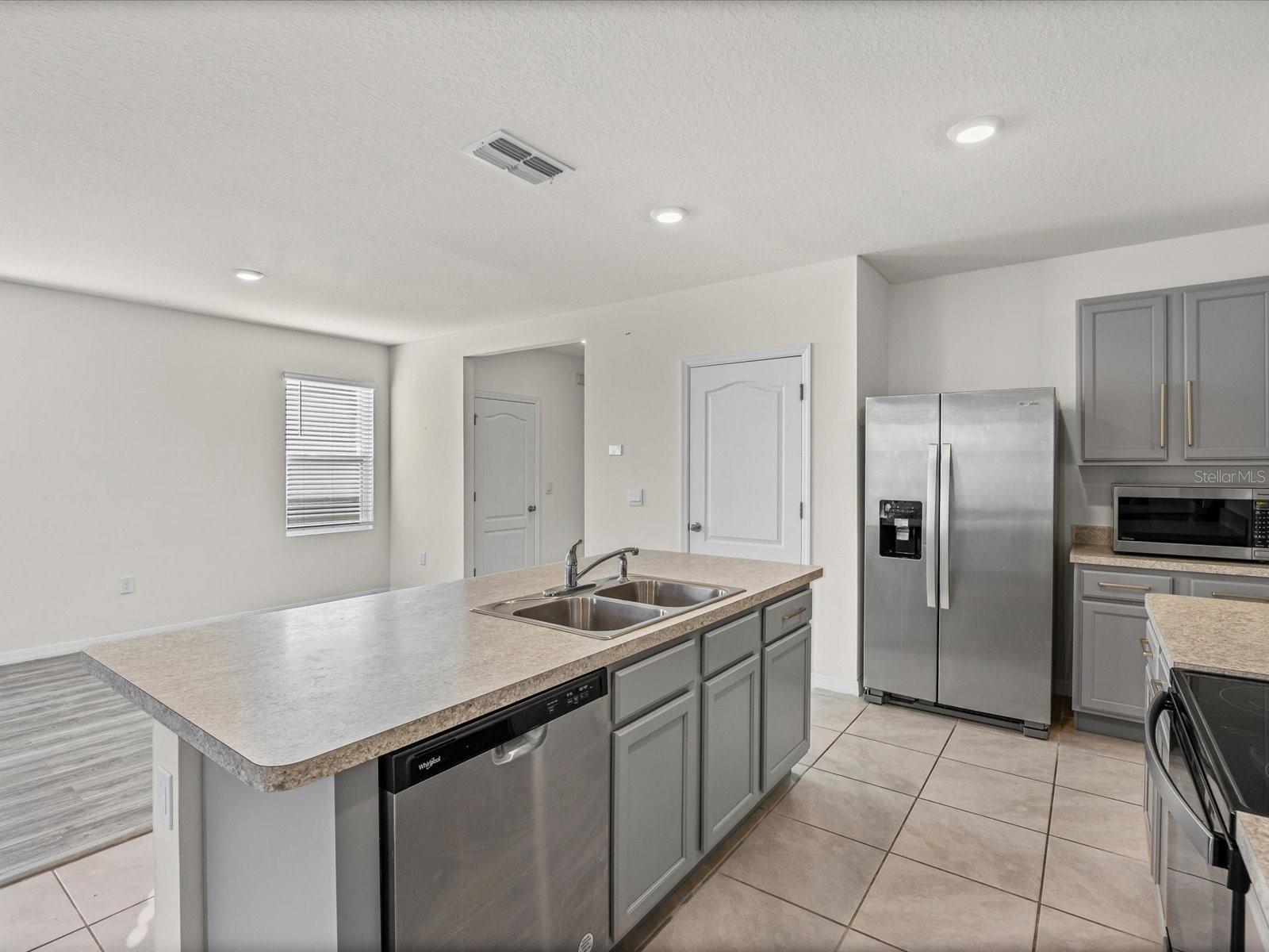 Image 10 of 47 For 4223 San Rocco Way