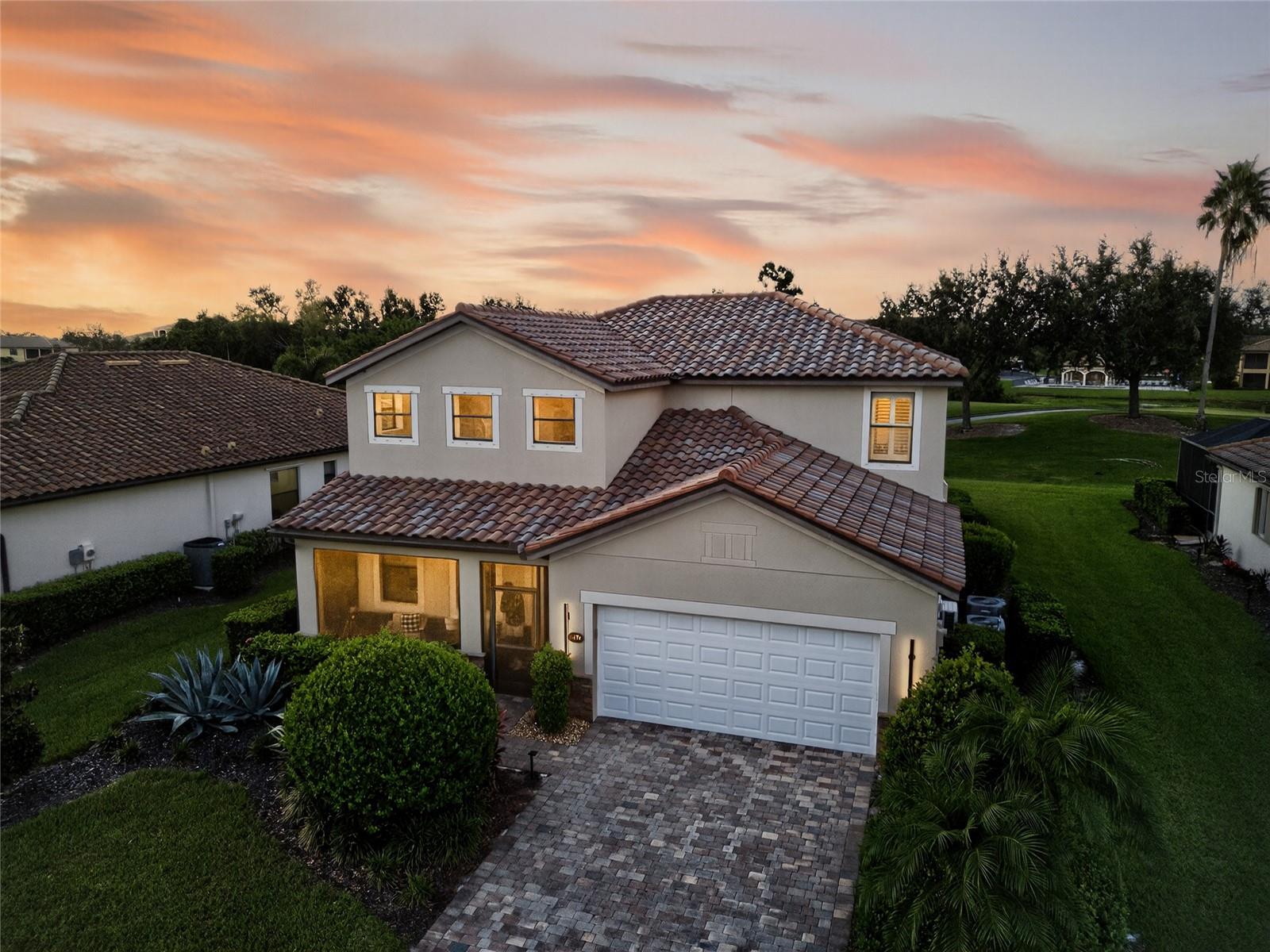 Image 4 of 69 For 6474 Willowshire Way