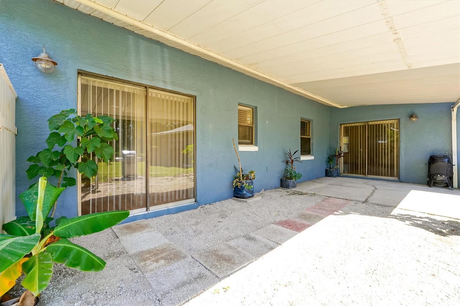 Listing photo id 30 for 4540 Pine Tree Dr