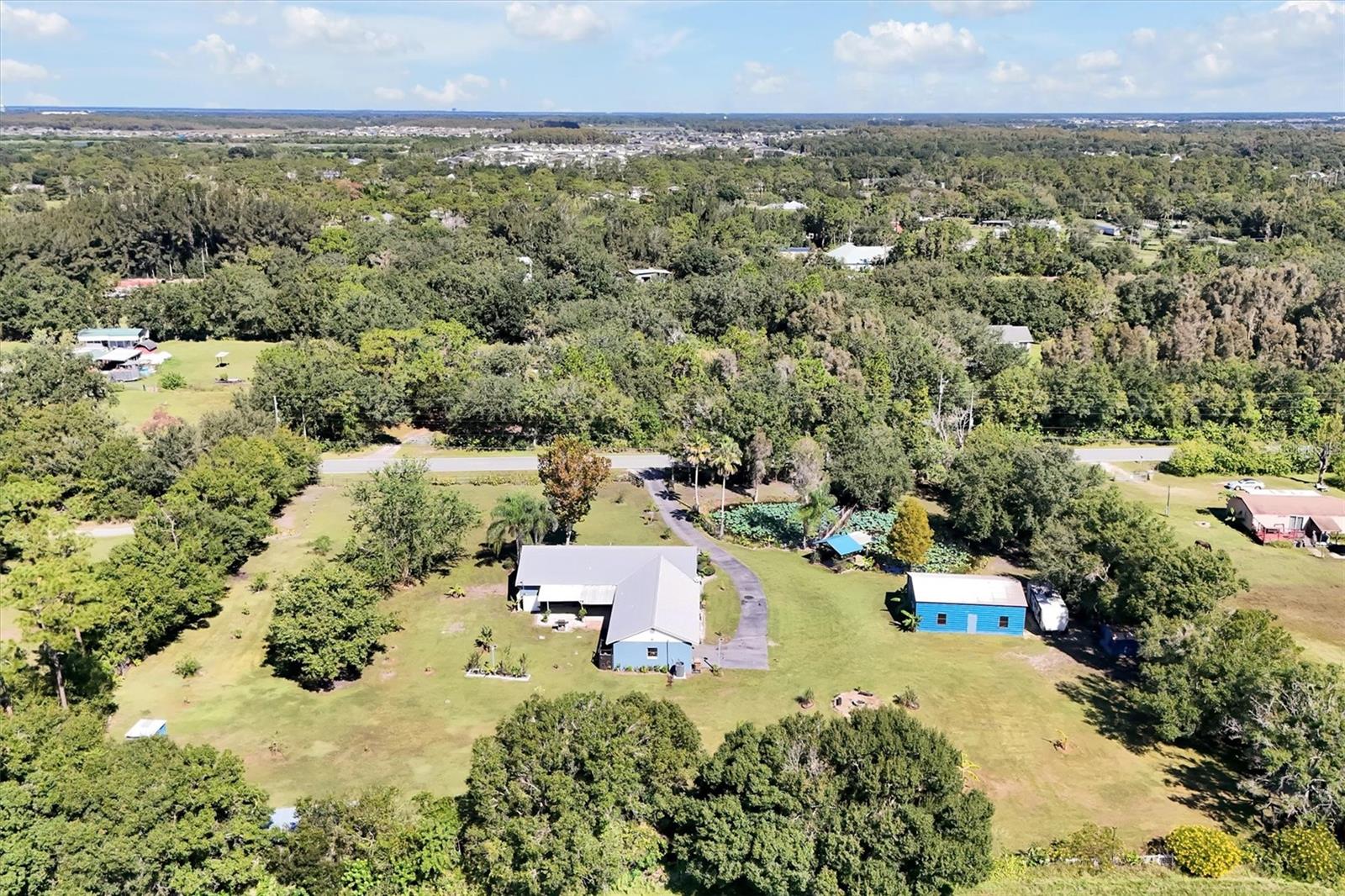 Listing photo id 45 for 4540 Pine Tree Dr