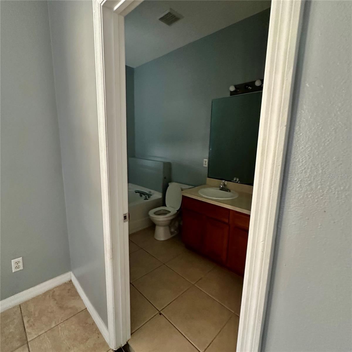 Image 9 of 14 For 4501 Capital Boulevard