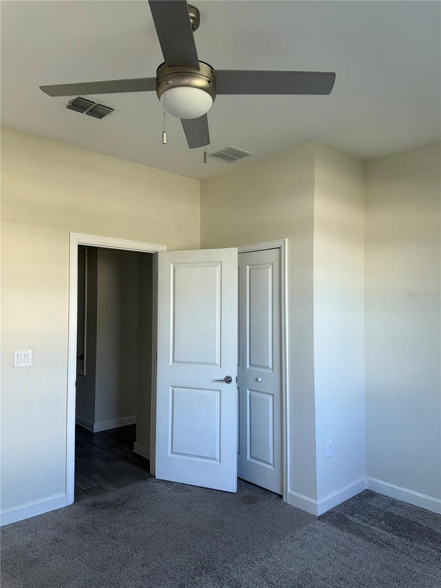 Image 16 of 52 For 2621 Camden Park Loop