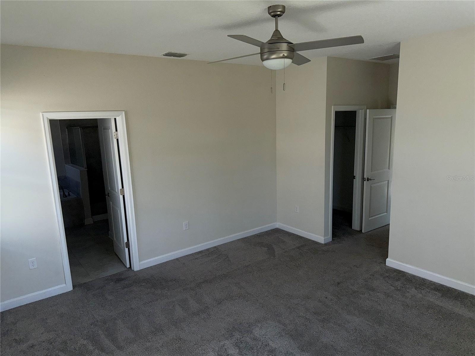 Image 27 of 52 For 2621 Camden Park Loop