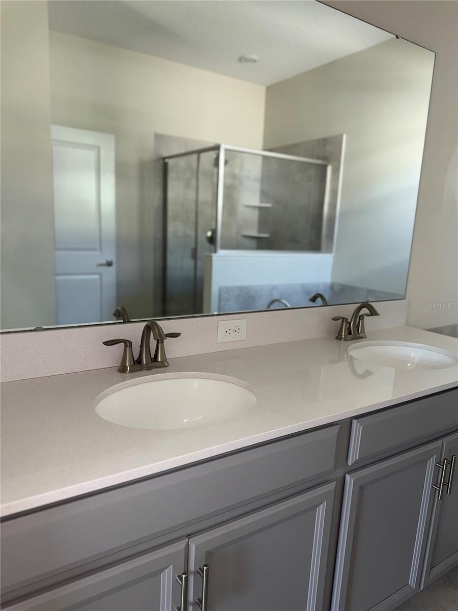 Image 32 of 52 For 2621 Camden Park Loop