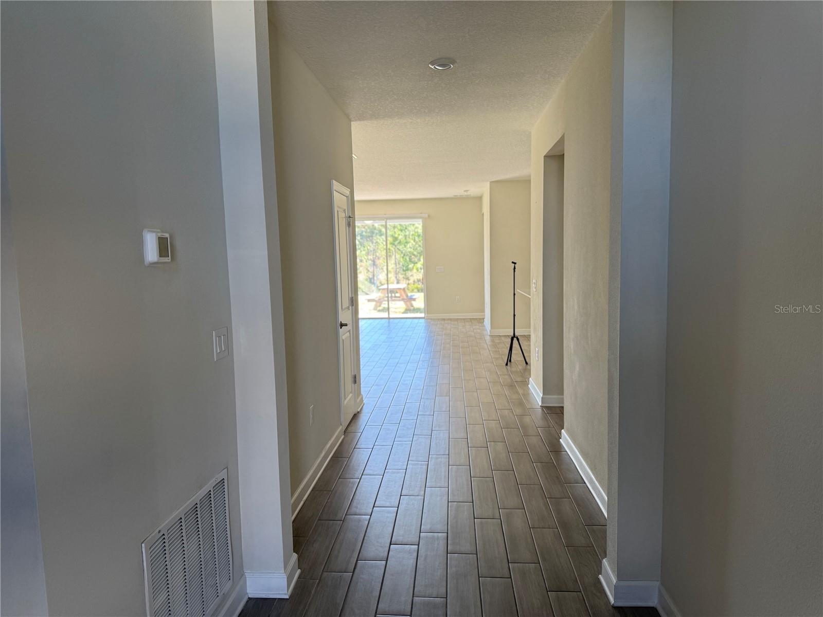 Image 5 of 52 For 2621 Camden Park Loop