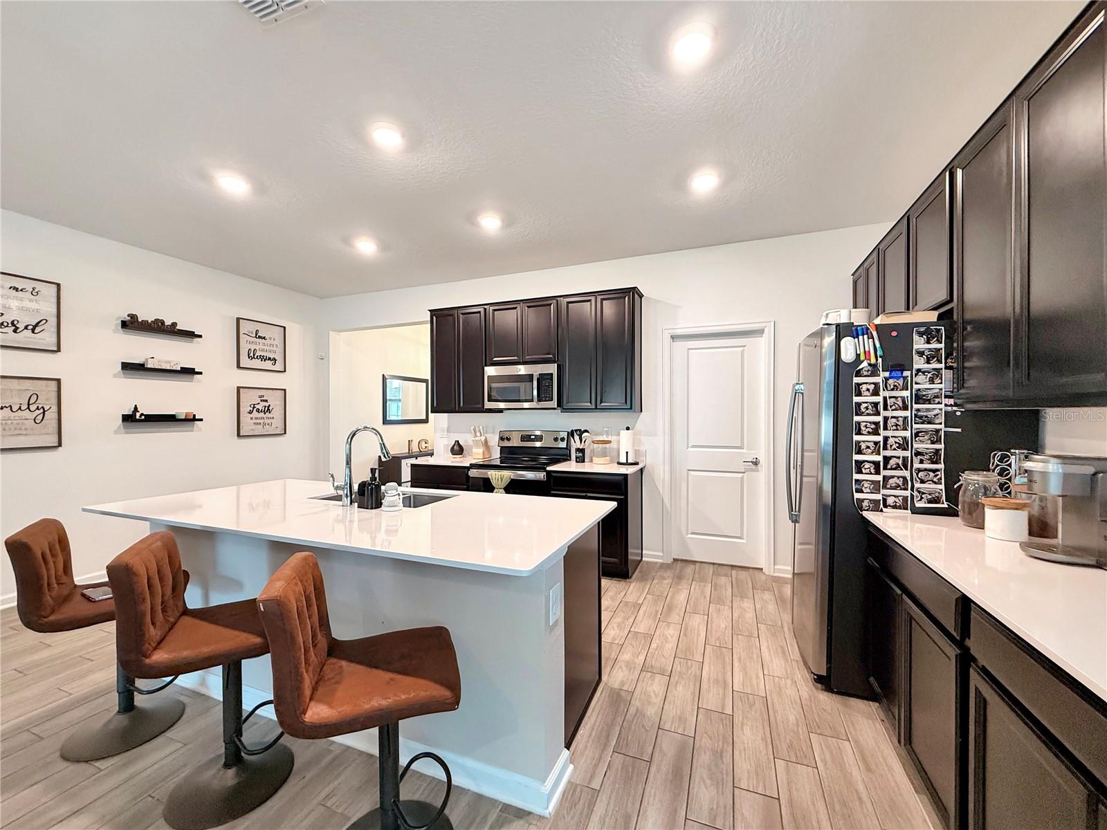 Image 19 of 65 For 4411 Holstein Street