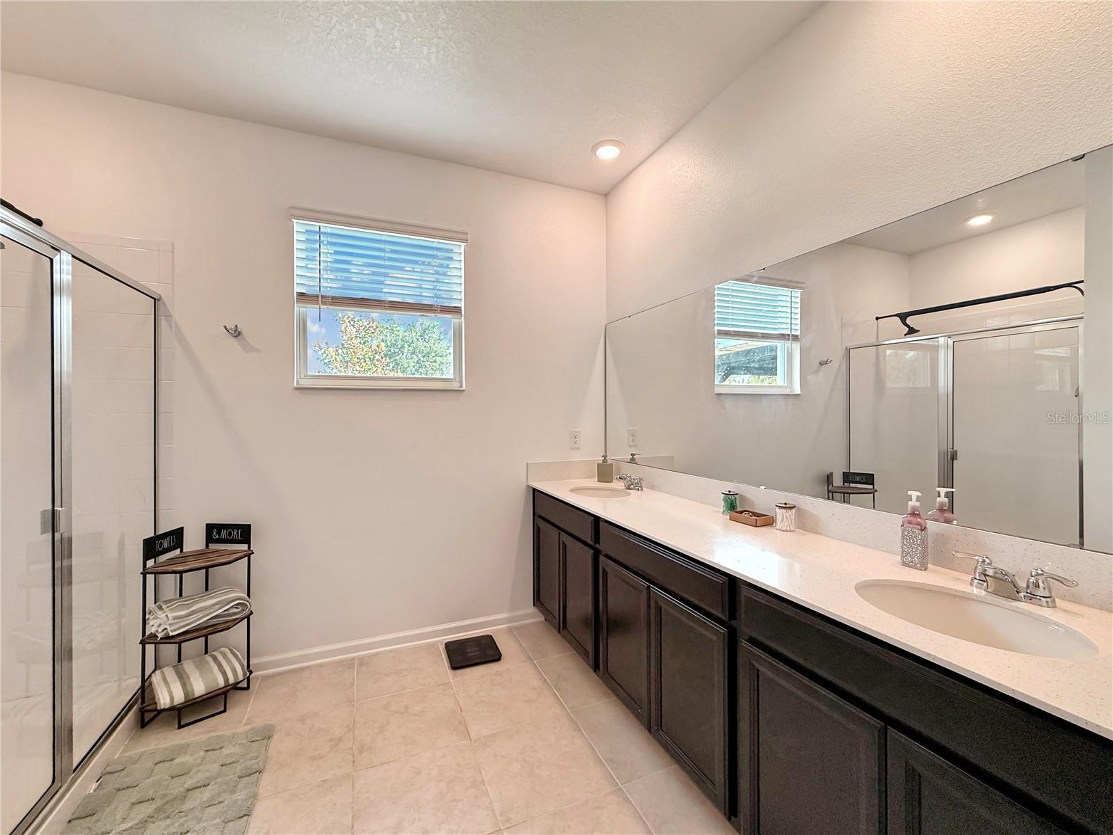 Image 35 of 65 For 4411 Holstein Street