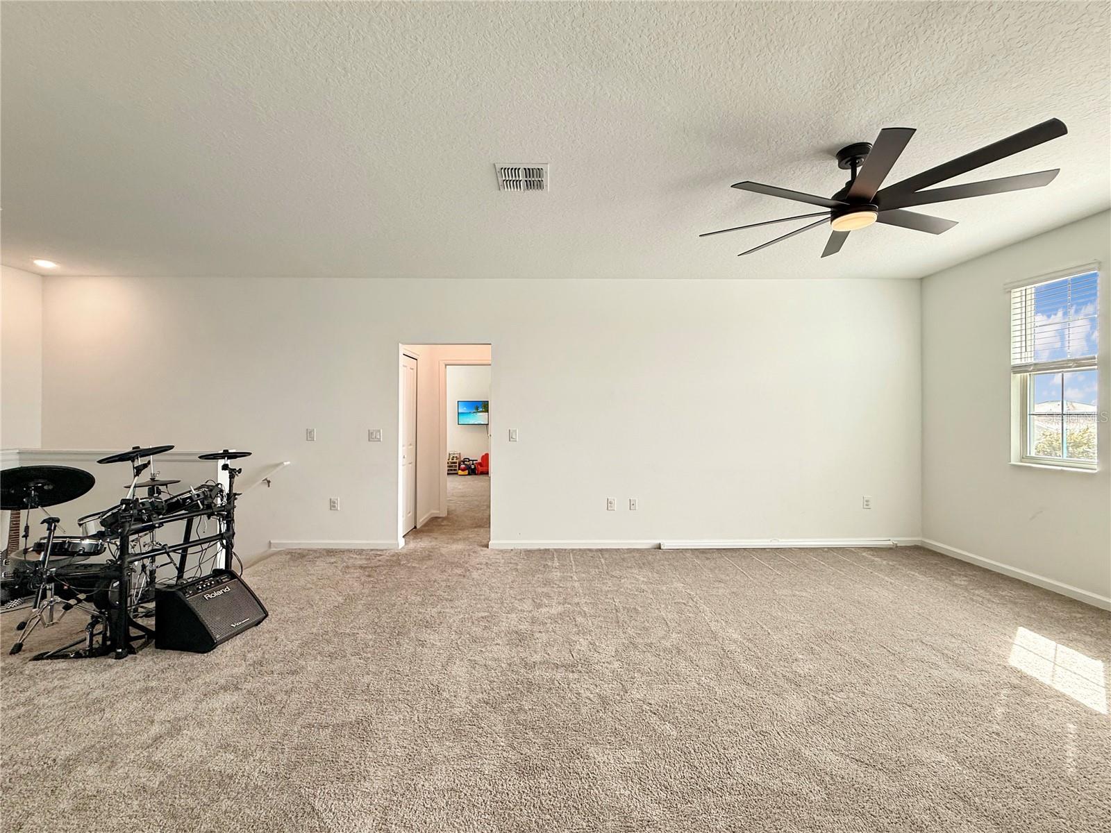 Image 45 of 65 For 4411 Holstein Street