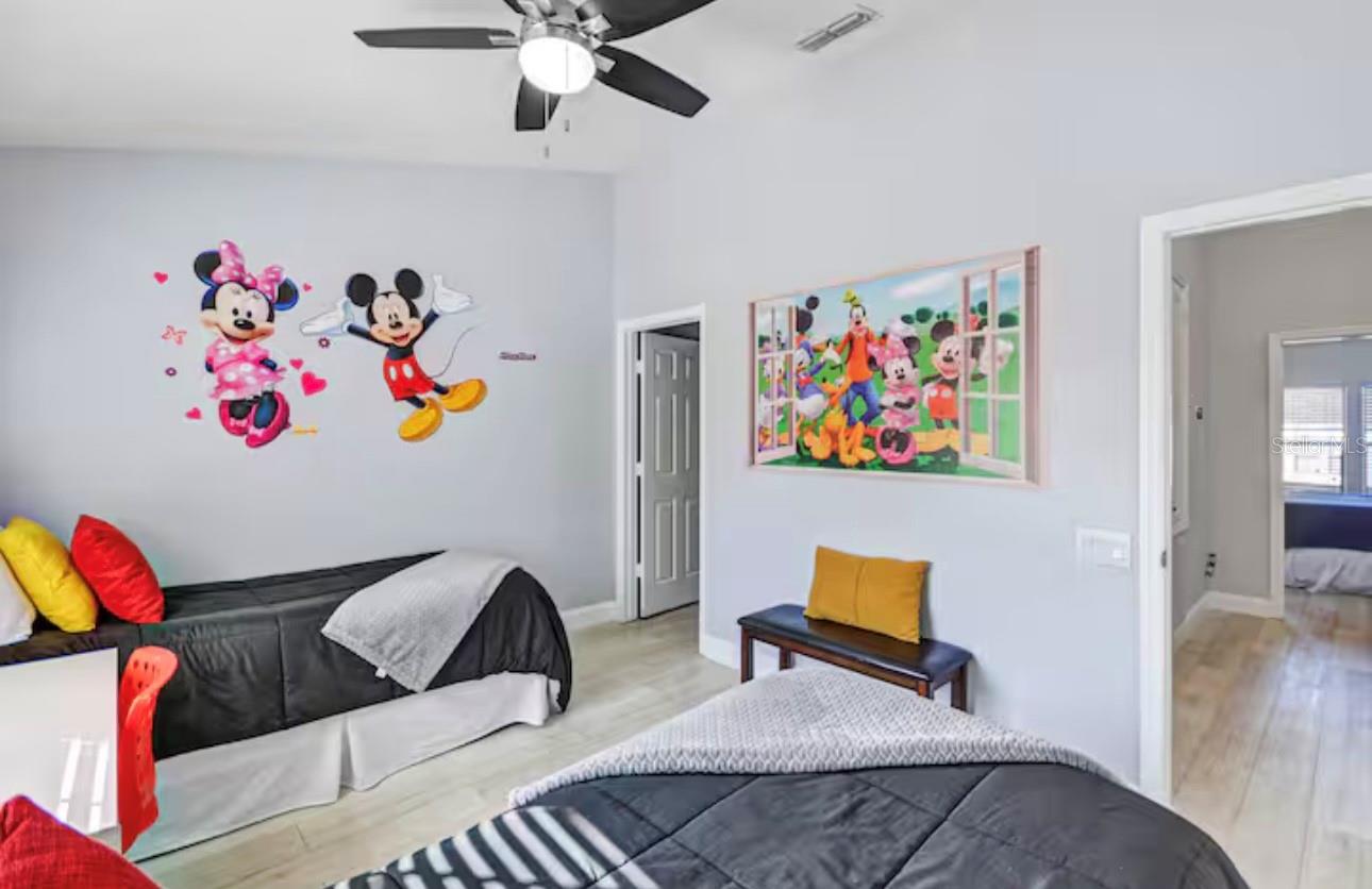Image 26 of 47 For 8117 Princess Palm Lane