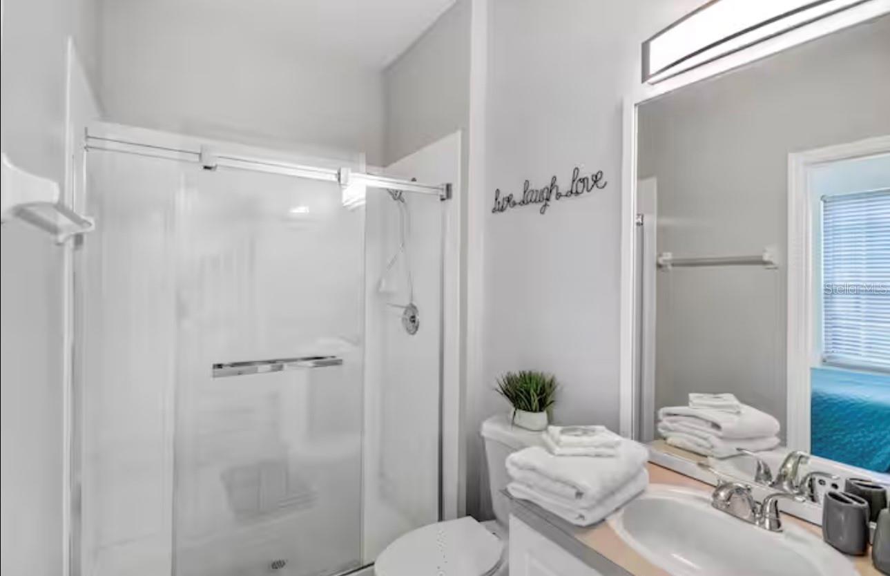 Image 31 of 47 For 8117 Princess Palm Lane