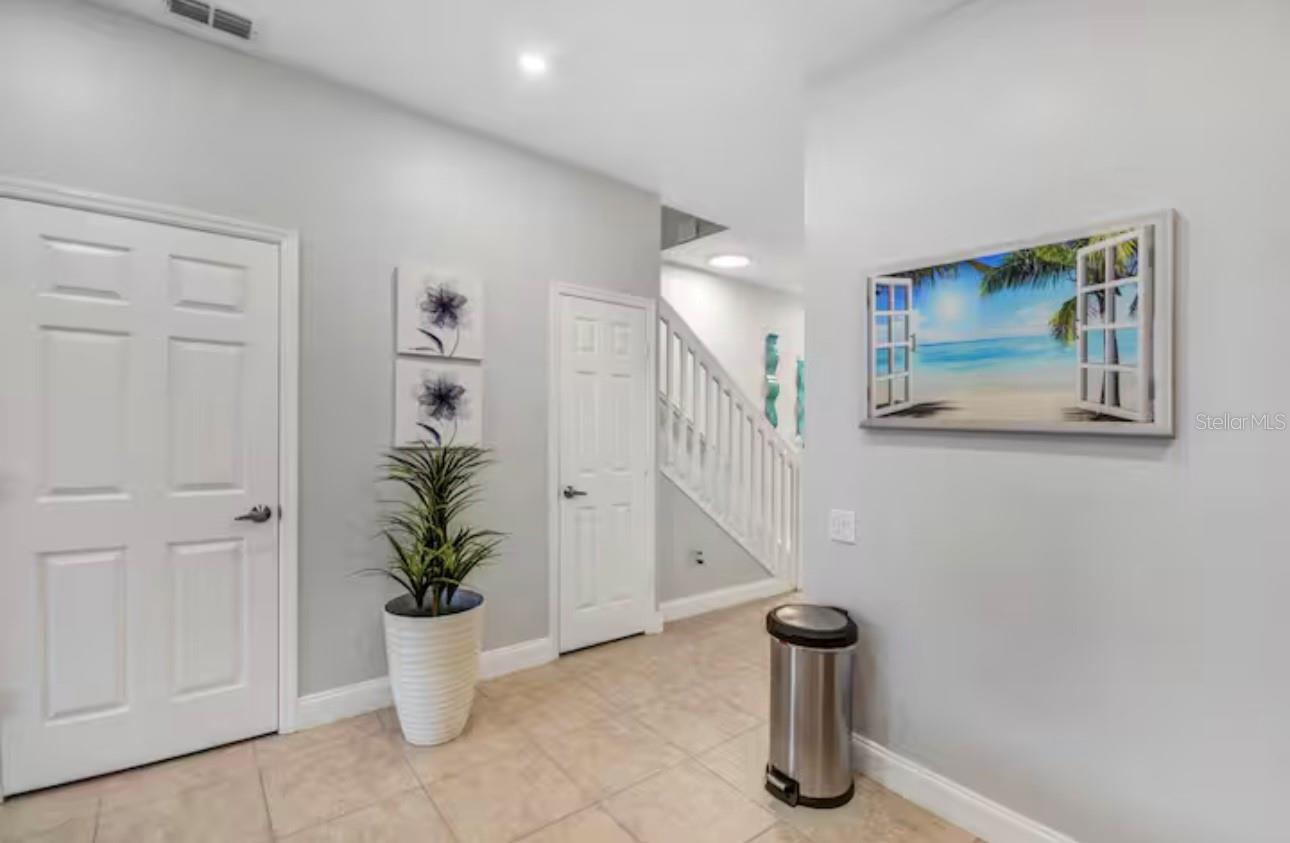 Image 4 of 47 For 8117 Princess Palm Lane