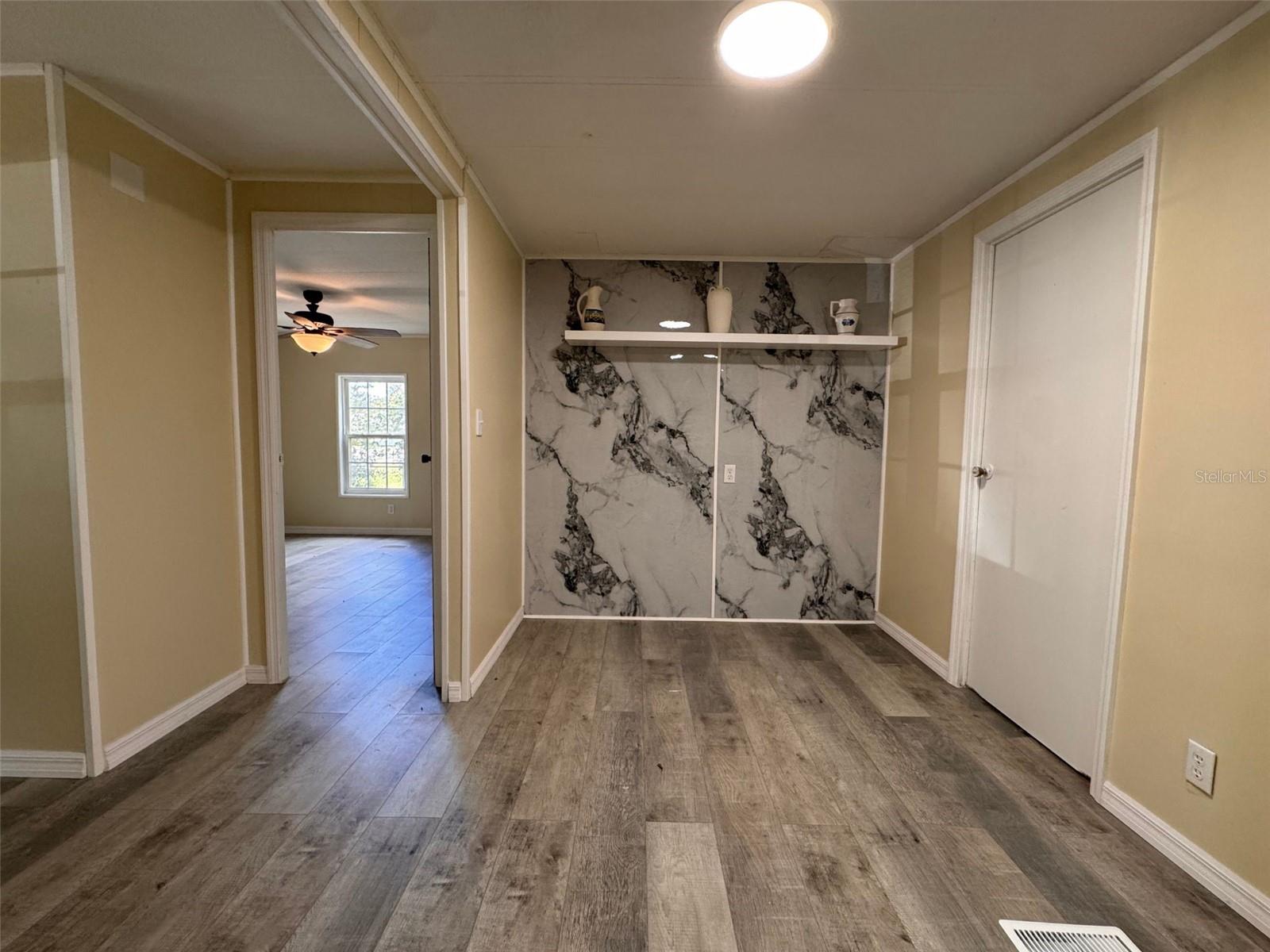 Image 10 of 21 For 636 4th Street