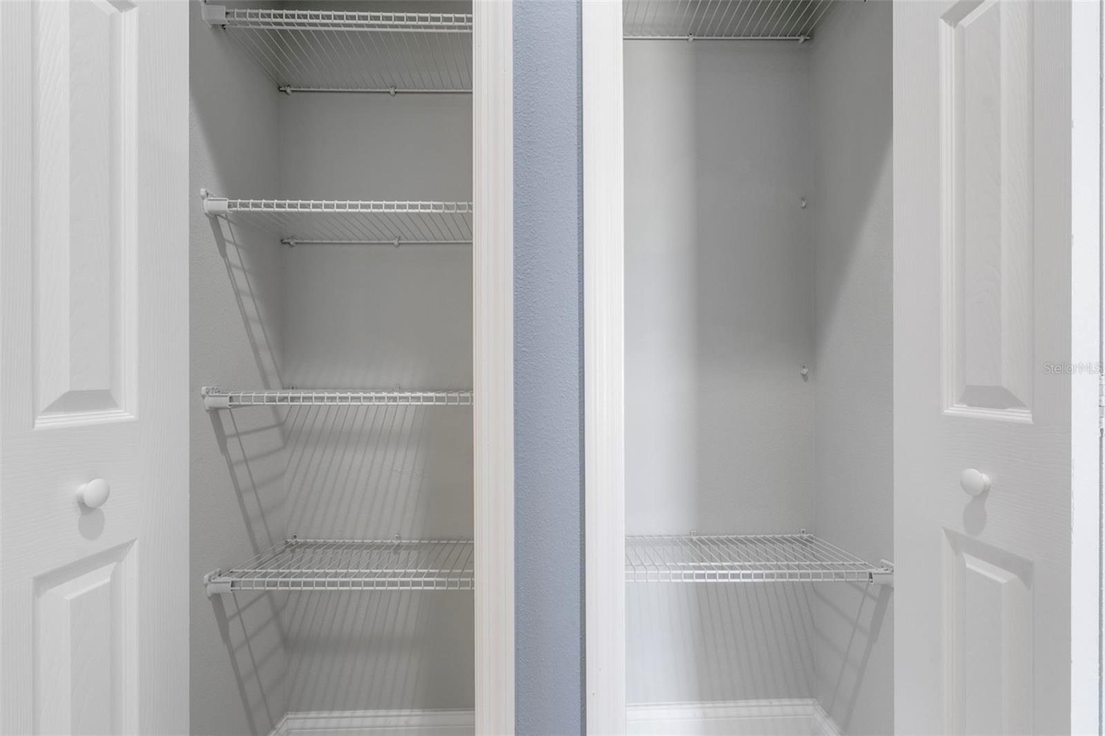 Image 10 of 32 For 371 Elderberry Court