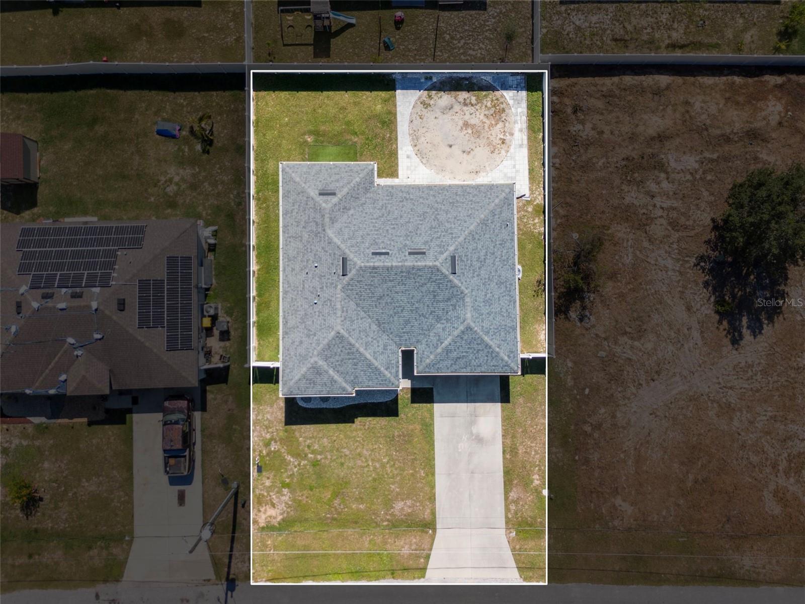 Image 28 of 32 For 371 Elderberry Court