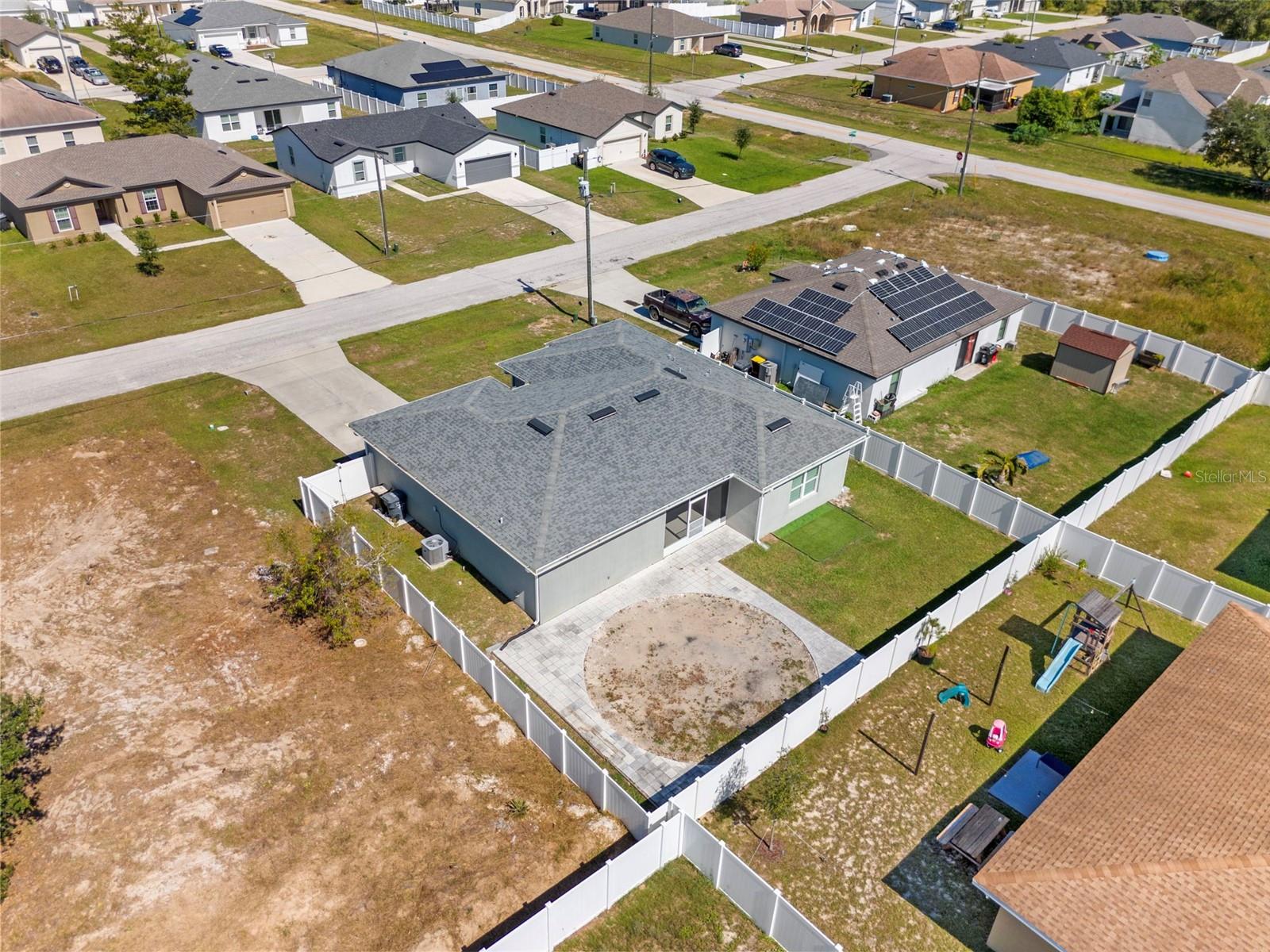 Image 31 of 32 For 371 Elderberry Court