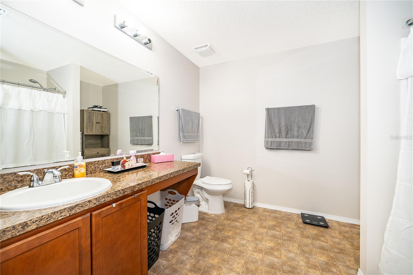 Image 17 of 32 For 13065 Boggy Pointe Drive