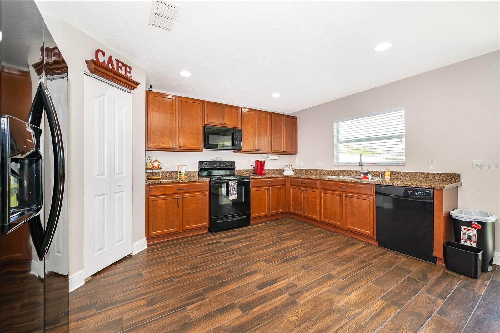 Image 27 of 32 For 13065 Boggy Pointe Drive