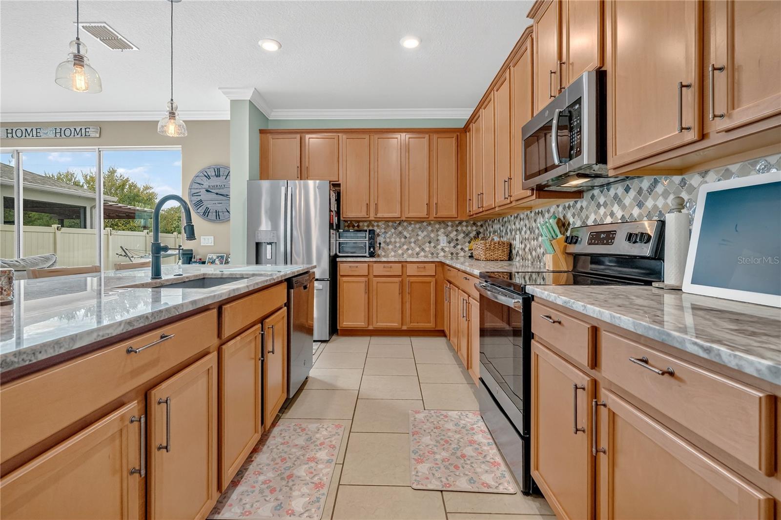 Image 14 of 52 For 2899 Parkfield Road