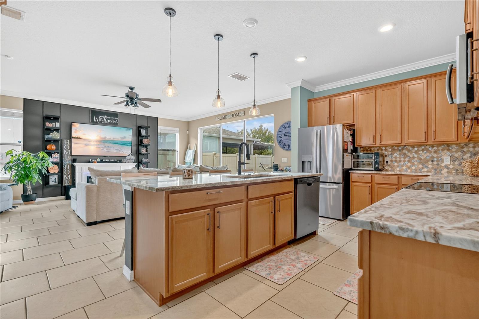 Image 15 of 52 For 2899 Parkfield Road
