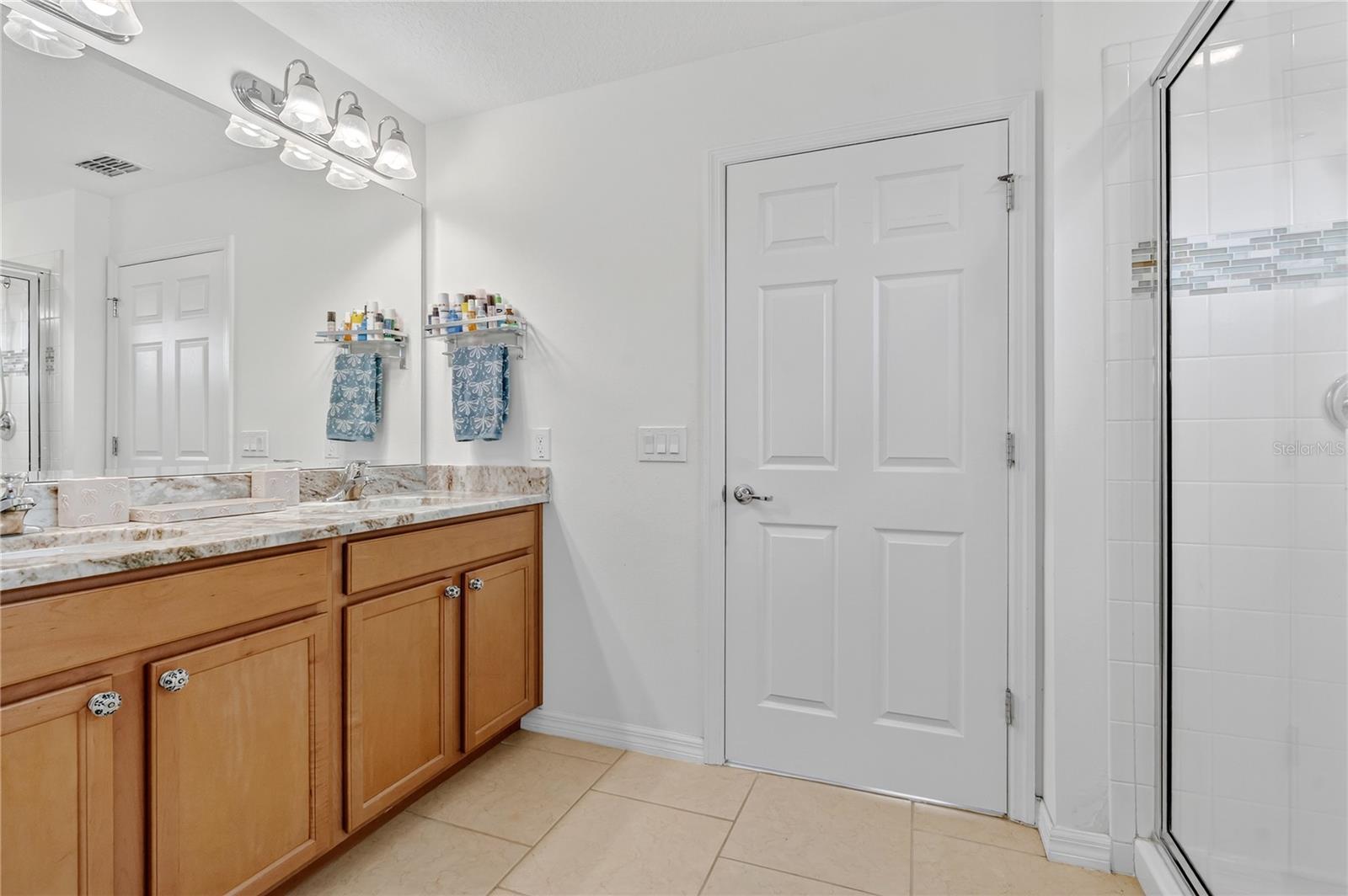 Image 19 of 52 For 2899 Parkfield Road