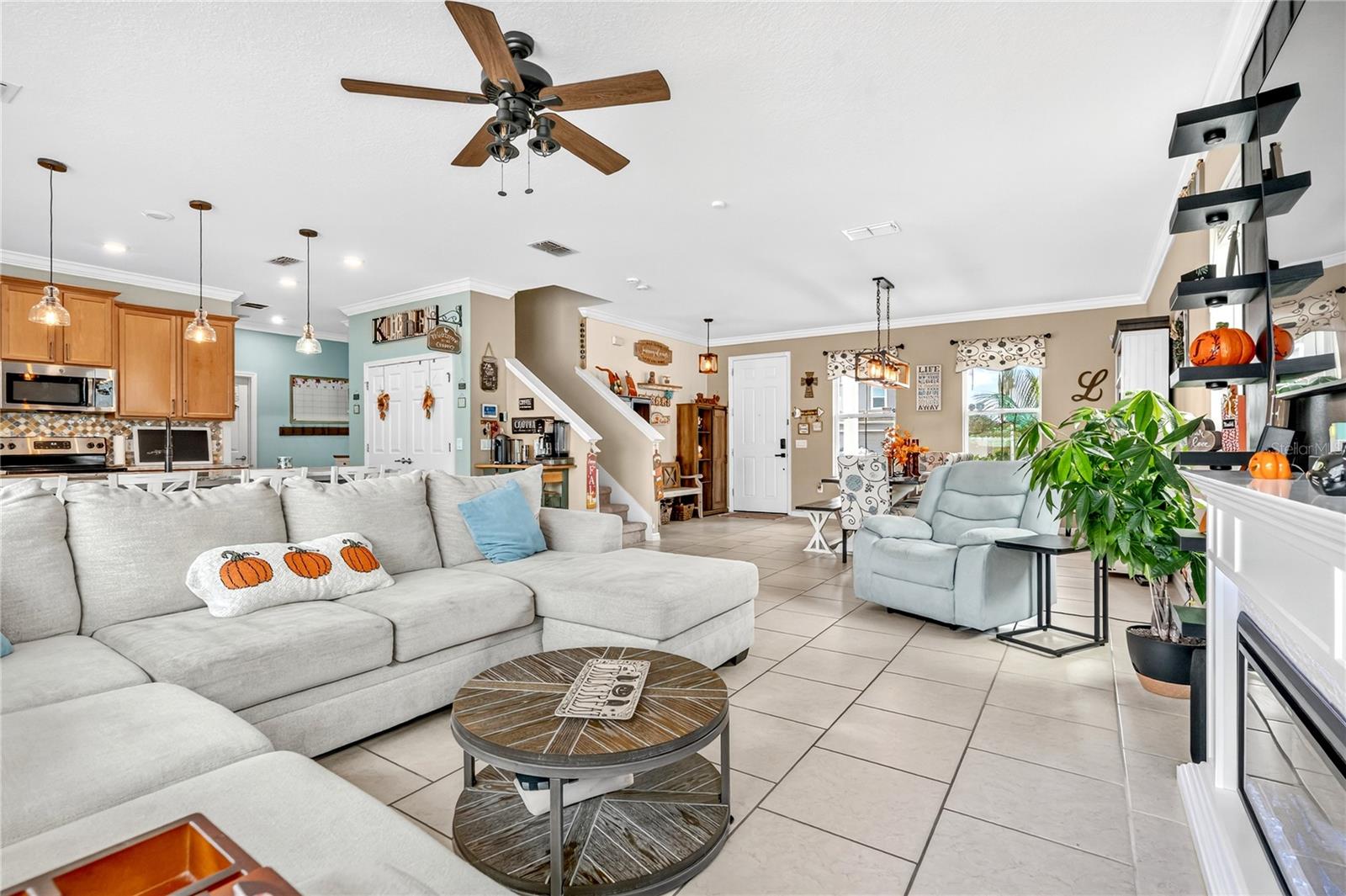 Image 9 of 52 For 2899 Parkfield Road