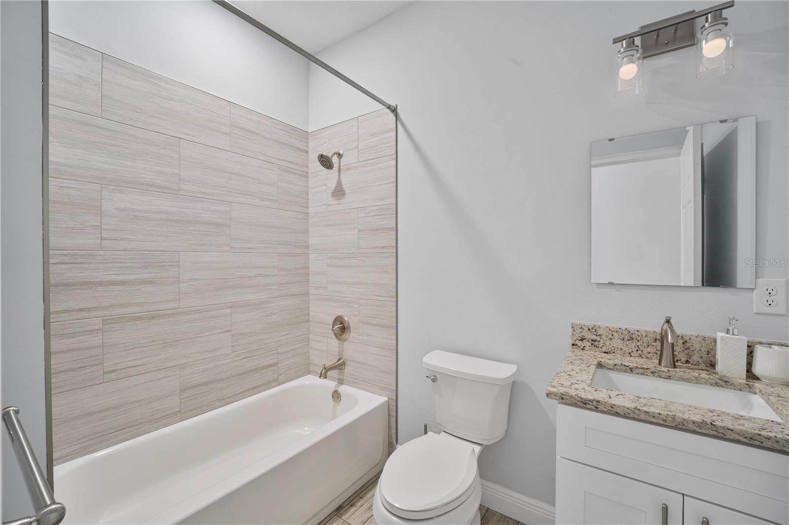 Image 17 of 27 For 3842 Phillips Road