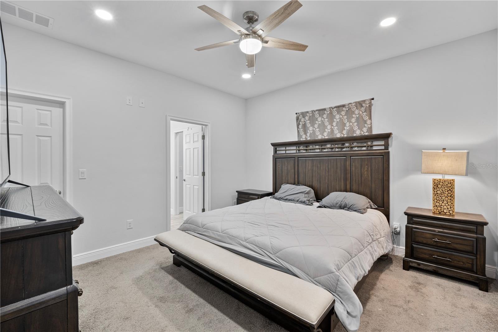 Image 6 of 27 For 3842 Phillips Road