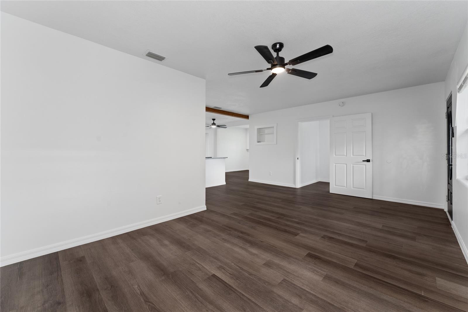 Image 13 of 34 For 1246 Oleander Street