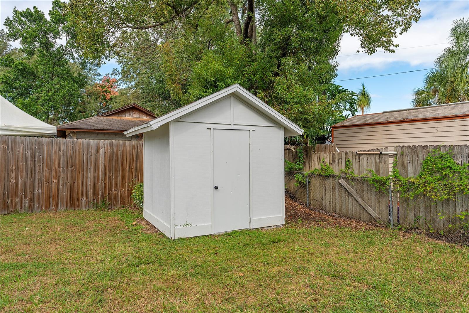 Image 32 of 34 For 1246 Oleander Street