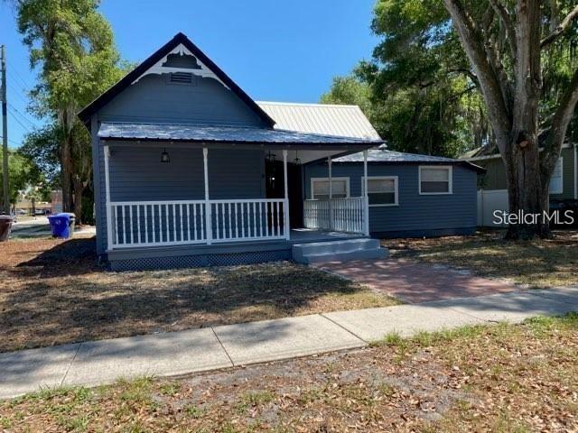 Image 2 of 12 For 21 Beaumont Avenue