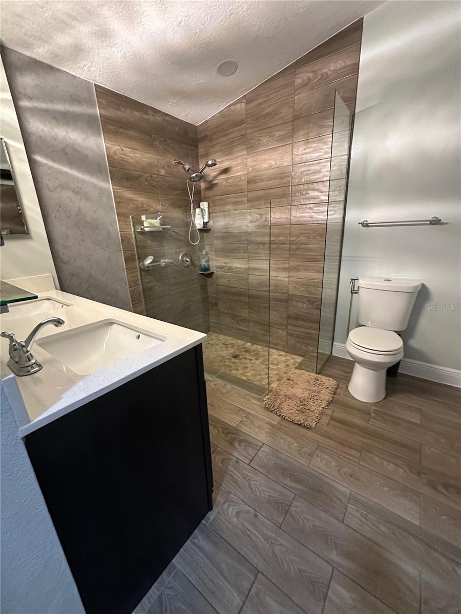 Image 14 of 24 For 2970 Woolridge Drive