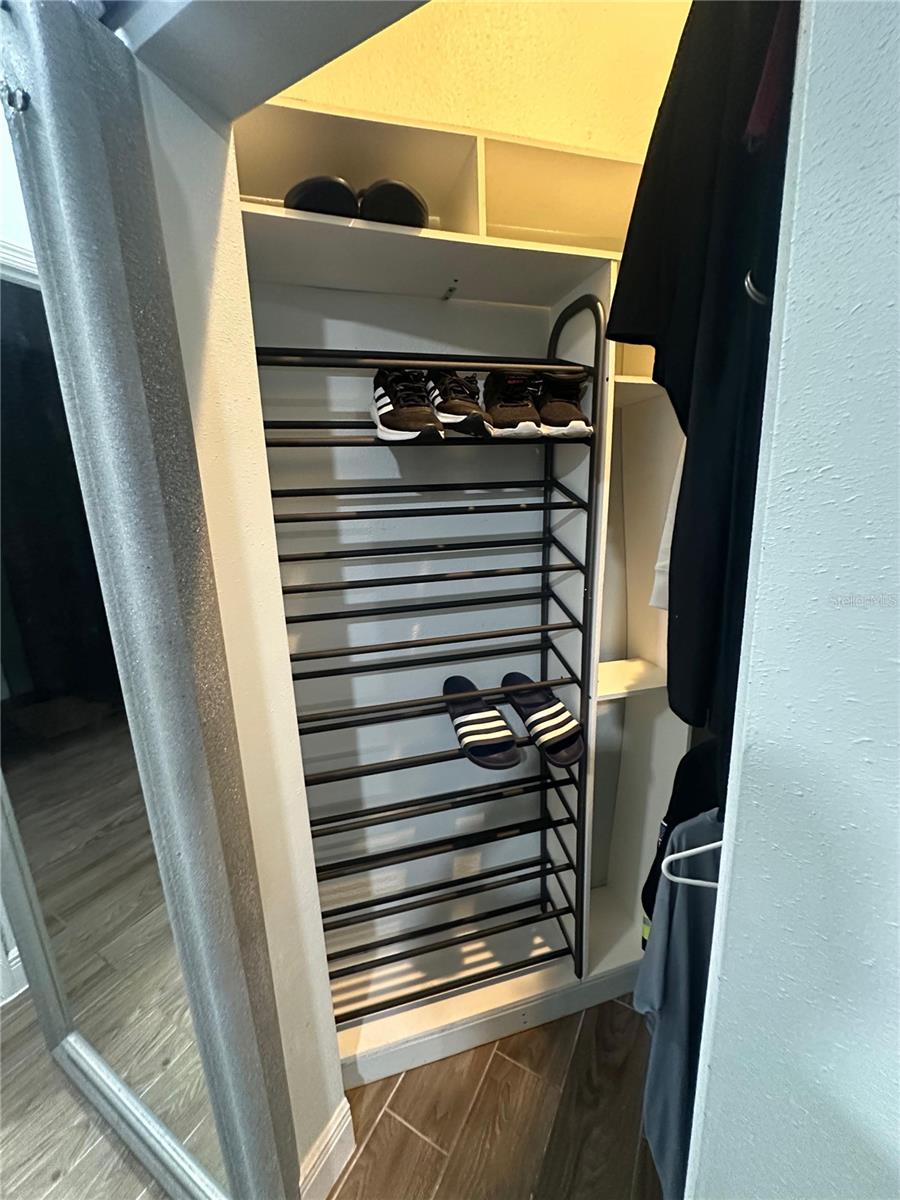 Image 18 of 24 For 2970 Woolridge Drive