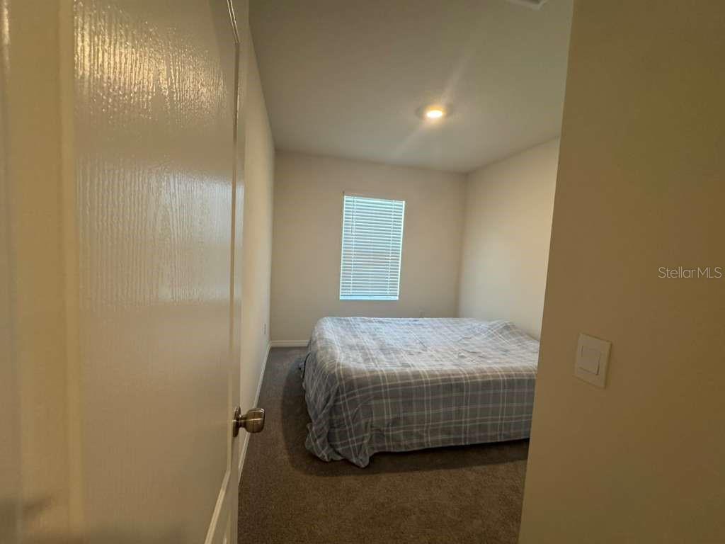 Image 16 of 31 For 2333 Penguin Blvd