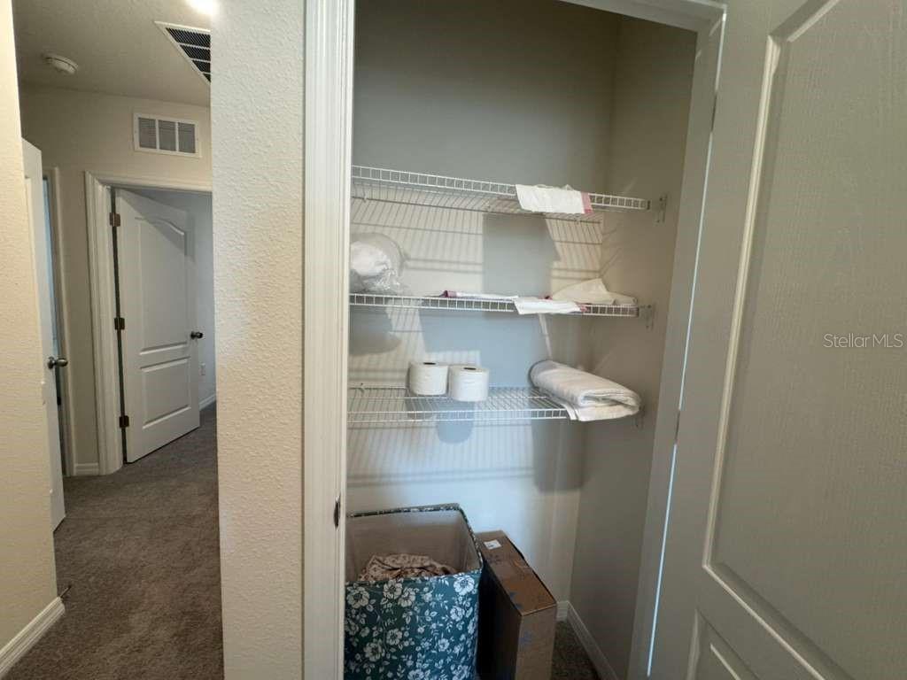 Image 17 of 31 For 2333 Penguin Blvd