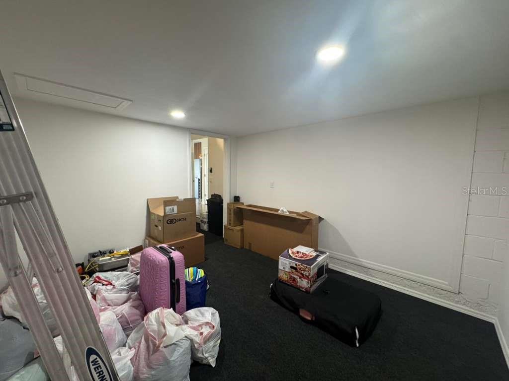 Image 20 of 31 For 2333 Penguin Blvd