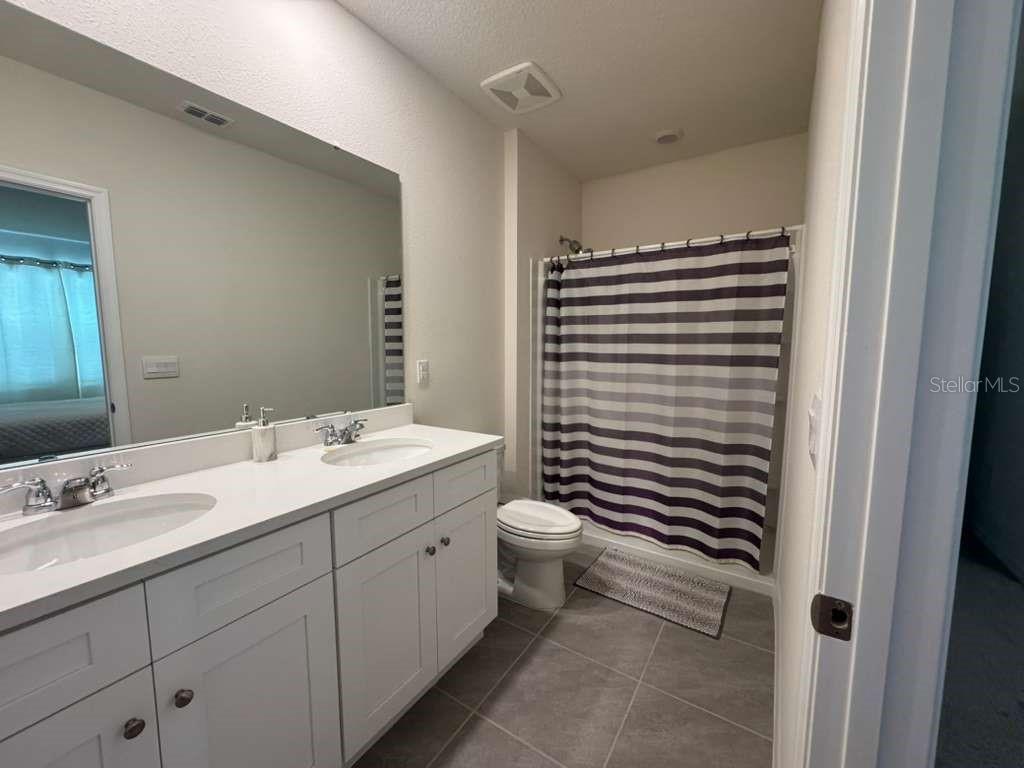 Image 6 of 31 For 2333 Penguin Blvd