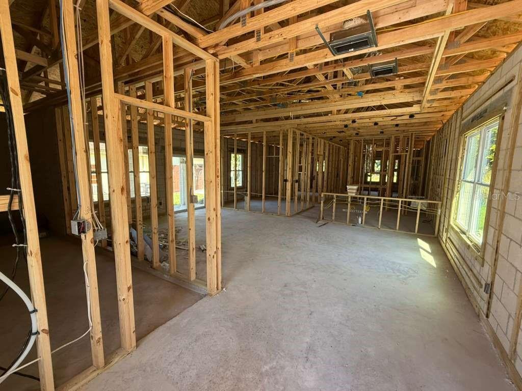 Image 4 of 10 For 125 Pine Street