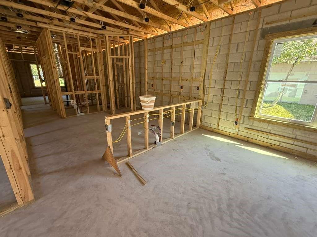 Image 7 of 10 For 125 Pine Street