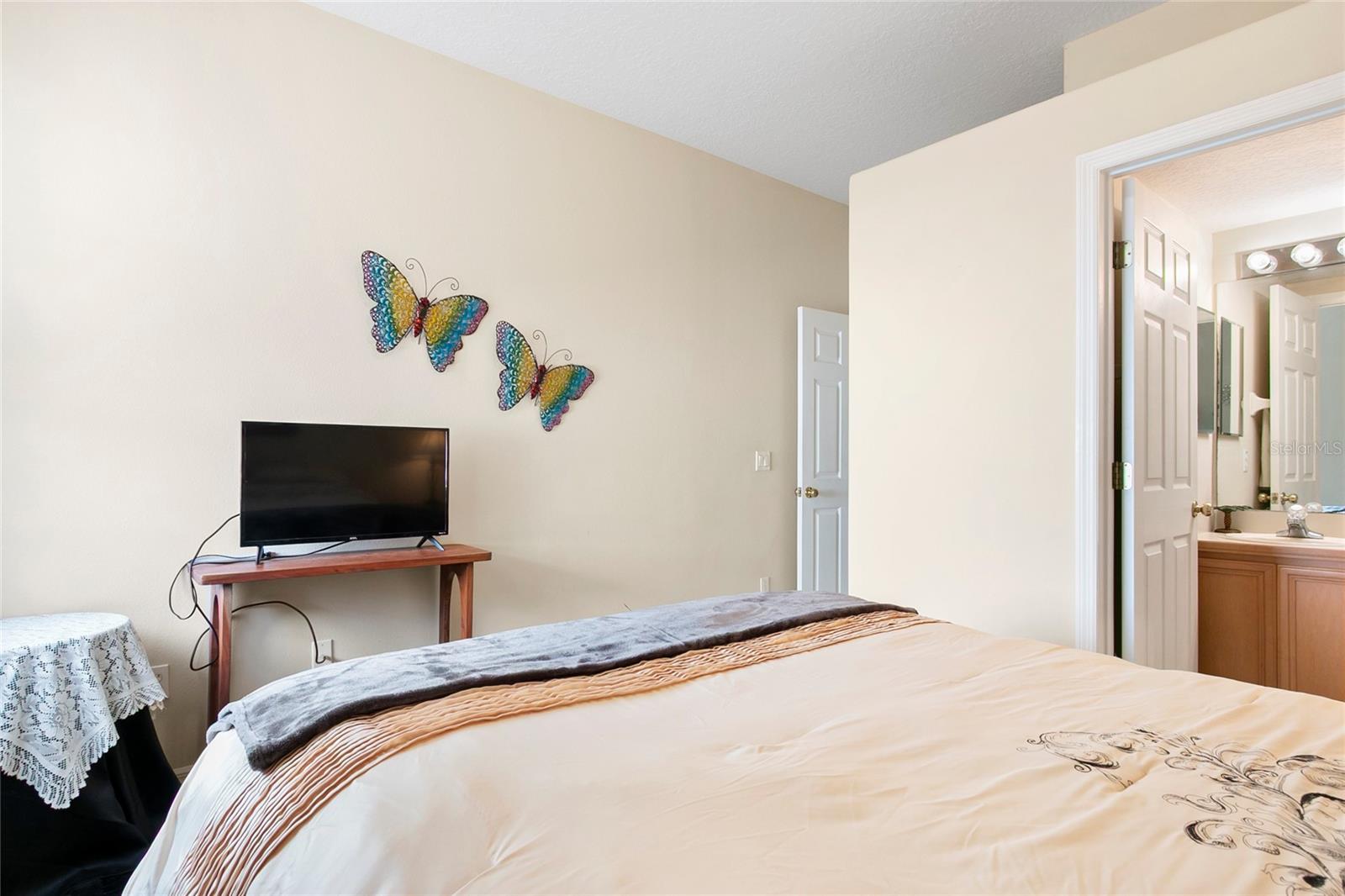 Image 30 of 44 For 2801 Baywood Lane