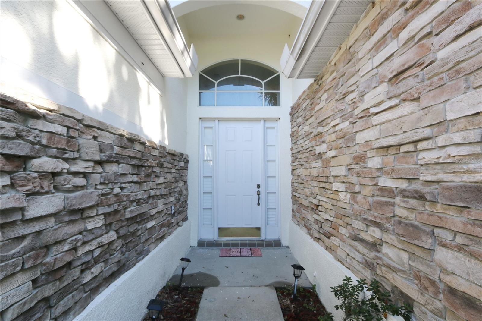 Image 4 of 44 For 2801 Baywood Lane