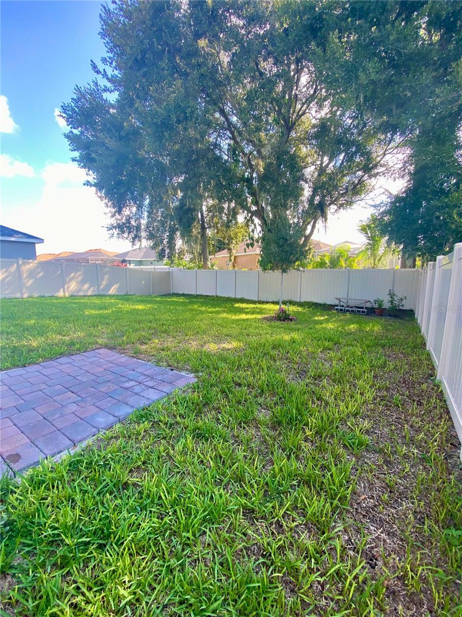 Image 34 of 38 For 3102 Laurel Oak Lane