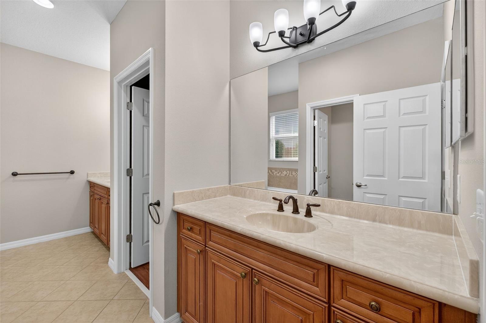 Image 31 of 93 For 1432 Brookhaven Court