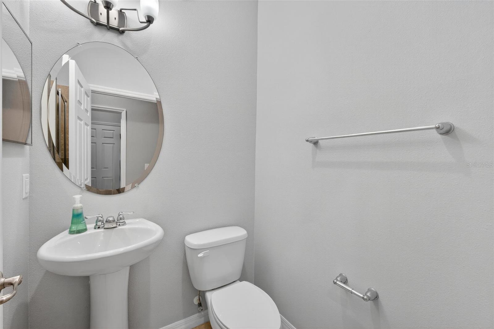 Image 39 of 93 For 1432 Brookhaven Court