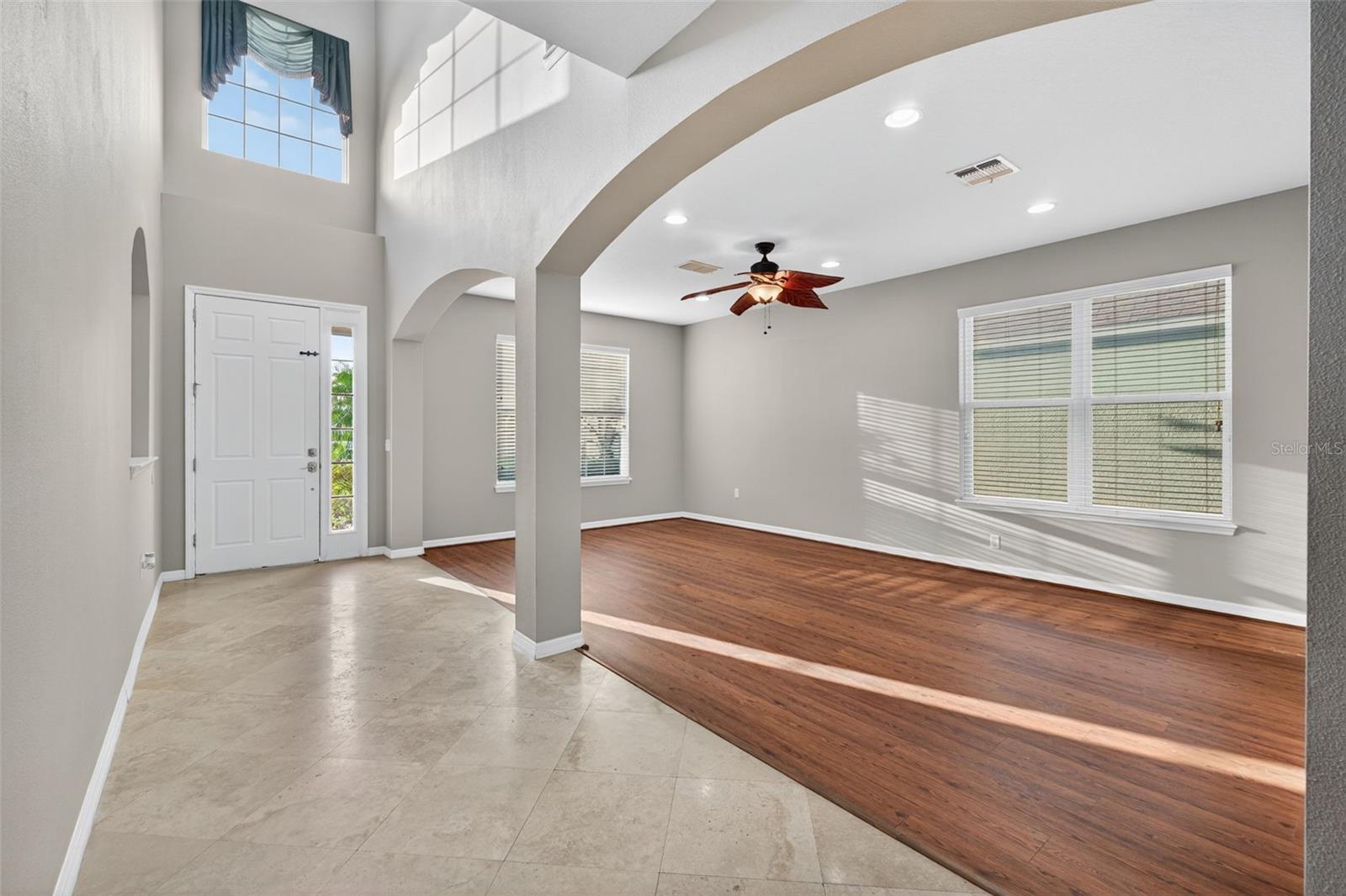 Image 6 of 93 For 1432 Brookhaven Court