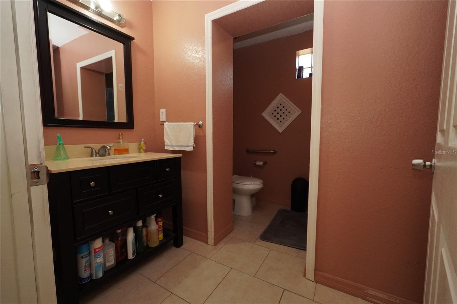 Image 13 of 24 For 926 28th Street Nw