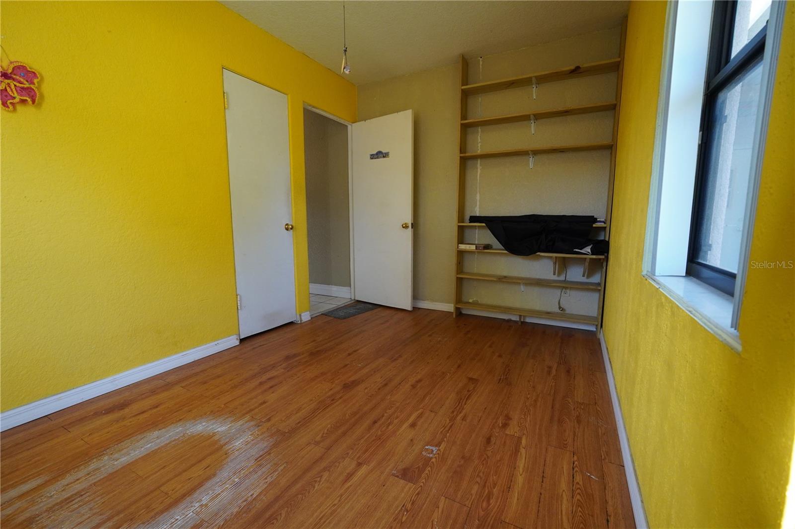 Image 17 of 24 For 926 28th Street Nw