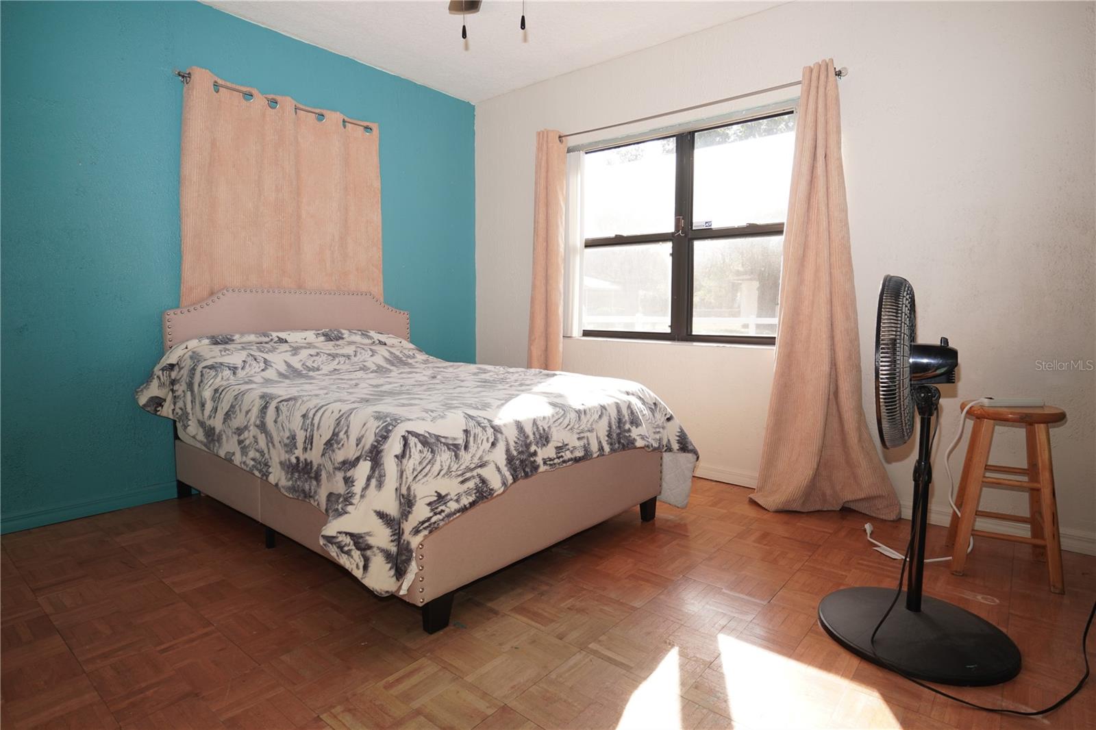 Image 18 of 24 For 926 28th Street Nw