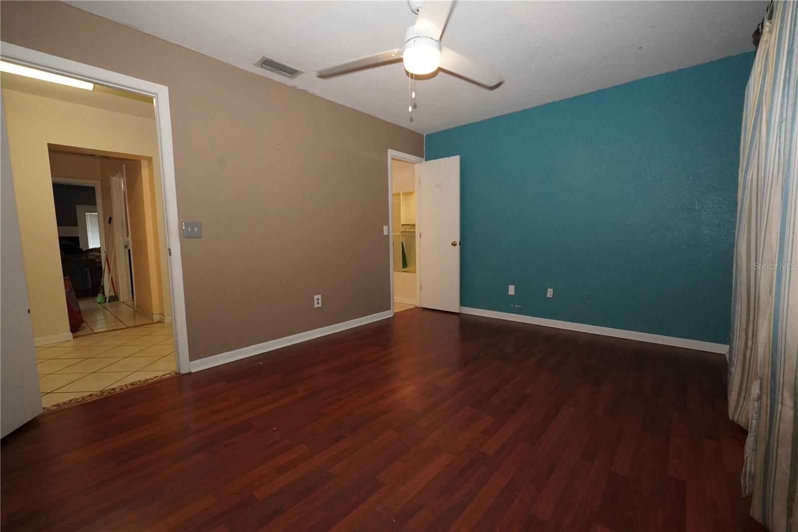 Image 9 of 24 For 926 28th Street Nw